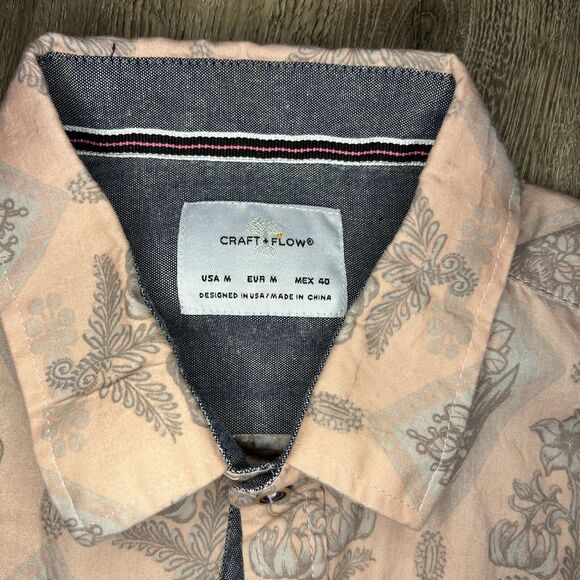 Craft + Flow Button Up Shirt Men's Medium Short Sleeve Floral Pink Cotton NWOT - Picture 4 of 9